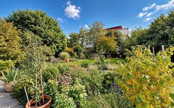 Immobilie in Laufen - Freistehendes 6-Zimmer-Einfamilienhaus mit weitläufigem Garten - Bild 14