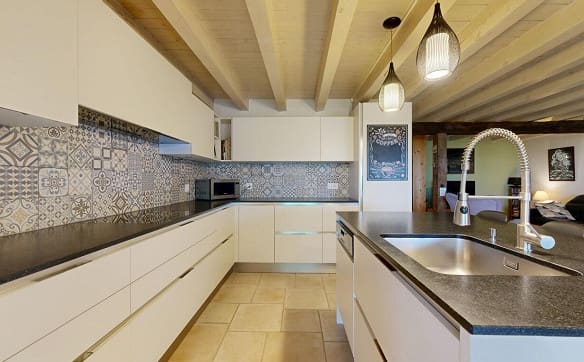 Immobilie in Penthéréaz - Maison familiale rénovée avec vaste atelier - Bild 3