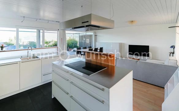 Immobilie in Hünenberg See - Attraktive 4 ½ Zimmer Maisonettewohnung mit See- und Bergsicht in H... - Bild 2