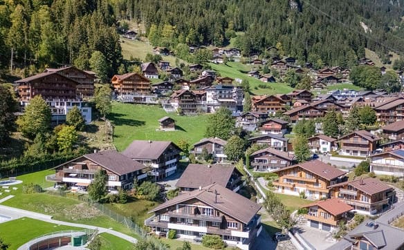 Immobilie in Adelboden - 3 Zimmer Wohnung mit Garage - Bild 0