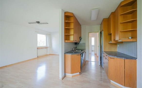Immobilie in Gipf-oberfrick - DIE Gelegenheit! 4.5 Zimmer-Gartenwohnung mit Nebenräumen - Bild 2