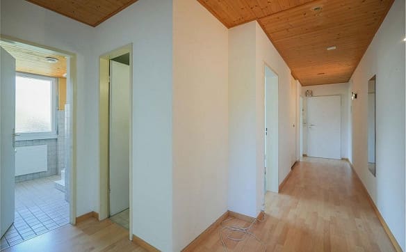 Immobilie in Gipf-oberfrick - DIE Gelegenheit! 4.5 Zimmer-Gartenwohnung mit Nebenräumen - Bild 7