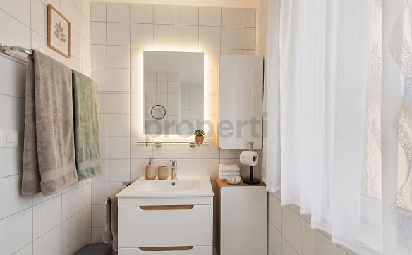Immobilie in Rheineck - Lichtdurchflutete 143 m² Maisonette mit Seesicht, Kamin & grossen H... - Bild 10