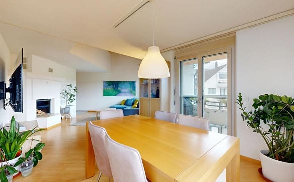 Immobilie in Istighofen - Schöne 6,5-Zimmer-Maisonette-Dachwohnung mit Terrassen und Aussicht - Bild 1