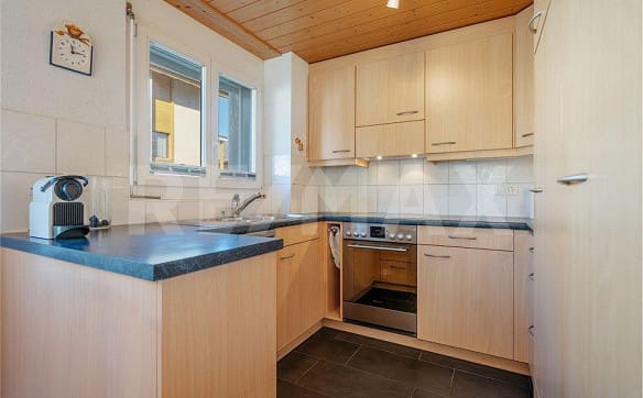 Immobilie in Wilderswil - Attraktive 3.5-Zimmer-Parterrewohnung mit Gartenterrasse in Wilderswil - Bild 3
