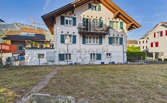 Immobilie in Goldau - Vielseitiges Zweifamilienhaus, Gestaltungsspielraum & Zentrale Lage! - Bild 8