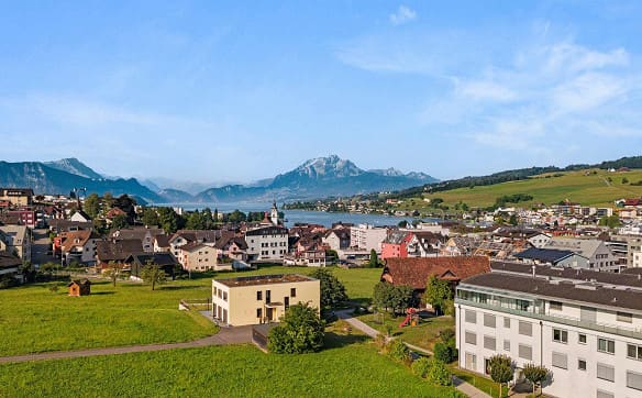 Immobilie in Küssnacht Am Rigi - Weitblick trifft Grosszügigkeit - Exklusive 6.5 Zimmer Attika - Bild 0