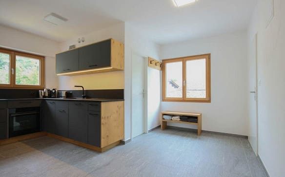 Immobilie in Bivio - Renovierte 2½-Zimmer-Ferienwohnung im 2. OG in nächster Nähe zu der... - Bild 5