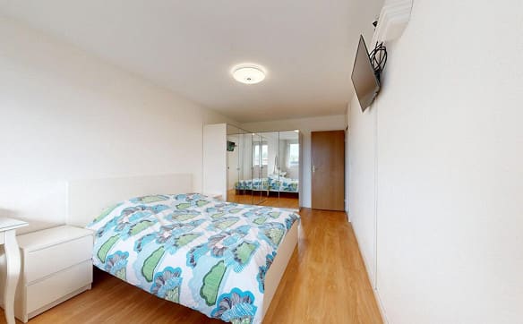 Immobilie in Wallisellen - 4-Zimmer-Duplexwohnung mit Terrasse und Cheminée - Bild 8