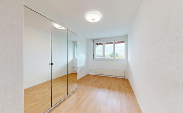 Immobilie in Wallisellen - 4-Zimmer-Duplexwohnung mit Terrasse und Cheminée - Bild 9