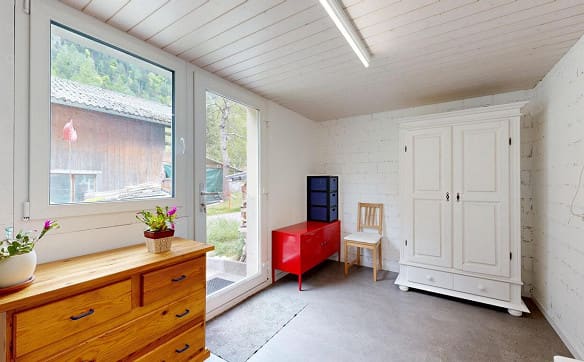 Immobilie in Vättis - Naturnahes 5.5 Zimmer Einfamilienhaus mit grossem Grundstück - Bild 9