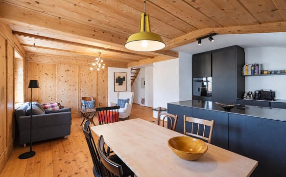 Immobilie in Sent - Sent: Ferienwohnung mit Arvencharme und grossem Garten - Bild 0