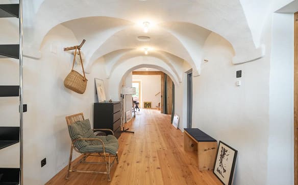 Immobilie in Sent - Sent: Ferienwohnung mit Arvencharme und grossem Garten - Bild 1
