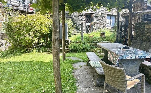 Immobilie in Cugnasco - 3-Zimmer-Rustico mit schöner Pergola in malerischem Tessiner Weiler... - Bild 13