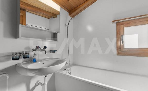 Immobilie in Schiers - Einfamilienhaus mit Stallanbau und Ausbaupotenzial - Bild 11