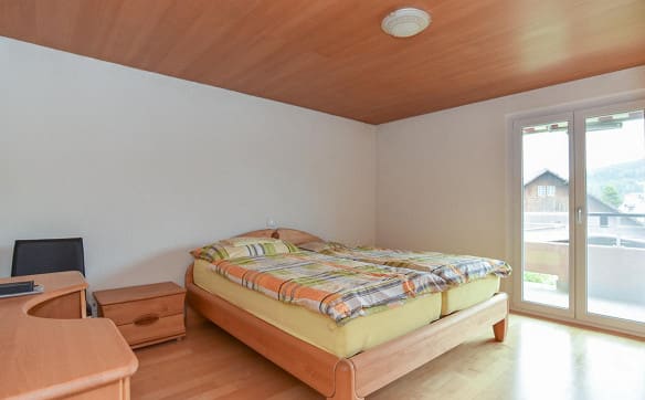Immobilie in Teufenthal Ag - Gepflegtes, bezugsbereites Eigenheim mit PV-Anlage und Wärme-Pumpe - Bild 8