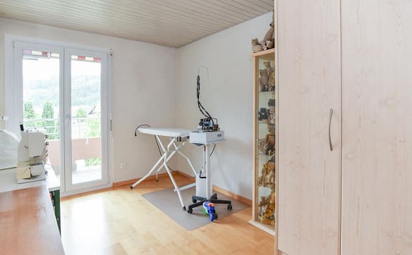 Immobilie in Teufenthal Ag - Gepflegtes, bezugsbereites Eigenheim mit PV-Anlage und Wärme-Pumpe - Bild 9