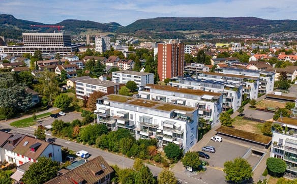 Immobilie in Suhr - Grosszügige 3.5-Zimmer Wohnung mit Wintergarten in Stadtnähe - Bild 0