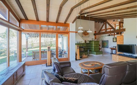 Immobilie in Effingen - Ruhig wohnen am Bauzonenrand: 7.5 Zimmer-Wohnhaus mit 3 Garagen - Bild 9