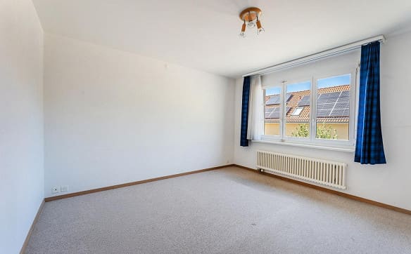 Immobilie in Schlattingen - Grosszügiges Zuhause mit Raum für eigene Ideen - Bild 10