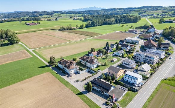 Immobilie in Istighofen - Grosszügige Wohnung mit schöner Aussicht ins Grüne - Bild 12