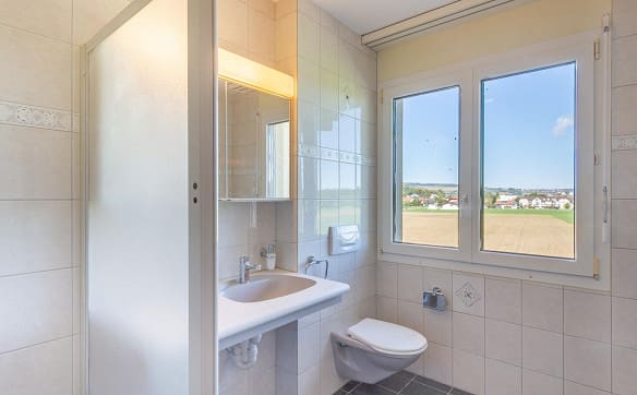 Immobilie in Istighofen - Grosszügige Wohnung mit schöner Aussicht ins Grüne - Bild 4