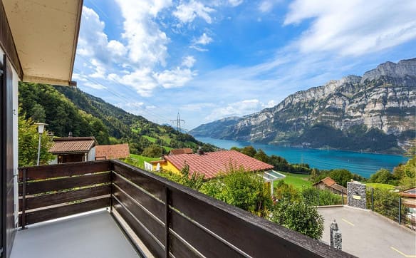 Immobilie in Oberterzen - Einfamilienhaus mit traumhafter Walensee- und Bergsicht - Bild 0