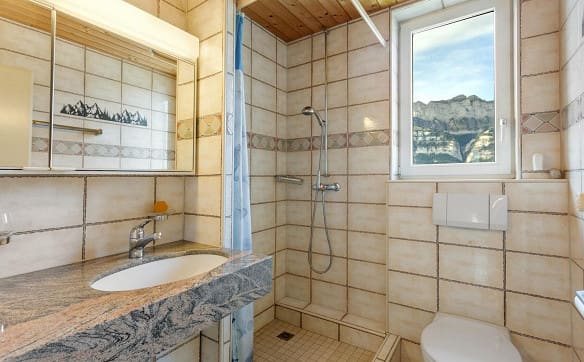 Immobilie in Oberterzen - Einfamilienhaus mit traumhafter Walensee- und Bergsicht - Bild 8