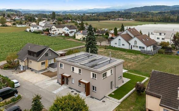 Immobilie in Züberwangen - Hochwertige Doppelhaushälfte mit Garten und zwei Abstellplätzen in ... - Bild 1