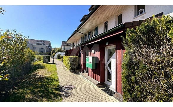 Immobilie in Hochfelden - Mehr Raum fürs Leben – attraktive 4.5-Zimmer-Gartenwohnung und Büro... - Bild 2