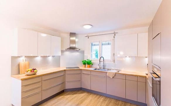 Immobilie in Ebikon - CHARMANT UND ZENTRUMSNAH -  MAISONETTEWOHNUNG MIT GARTEN - Bild 2