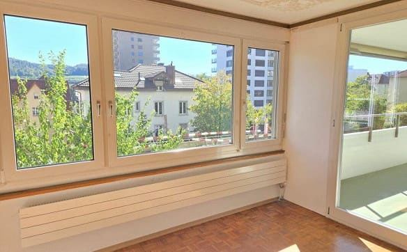 Immobilie in Neuhausen - Tolle 3½-Zimmer Wohnung mit zwei Balkone & Aussenparkplatz - Bild 1