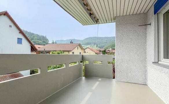 Immobilie in Remigen - 4.5-Zimmer-Wohnung mit Potenzial für Handwerker - Bild 4