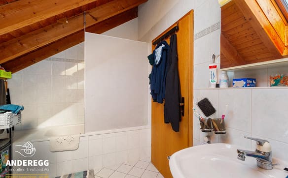 Immobilie in Wäldi - Sonniges EFH mit Einliegerwohnung und unverbaubarem Alpenpanorama - Bild 12