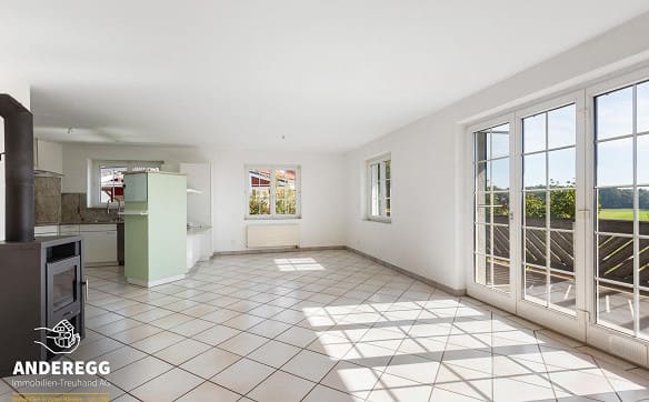 Immobilie in Wäldi - Sonniges EFH mit Einliegerwohnung und unverbaubarem Alpenpanorama - Bild 2