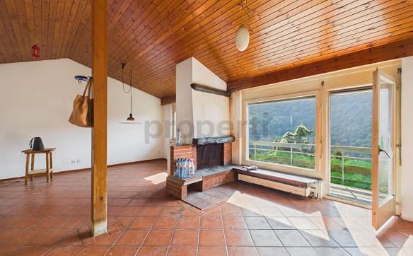 Immobilie in Pianezzo - Splendida Vista sulla Valle Morobbia, Giardino con Pergola & Potenz... - Bild 1