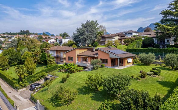 Immobilie in Corteglia - VILLA DI 6.5 LOCALI CON AMPIO GIARDINO E PRIVACY A CORTEGLIA - Bild 10