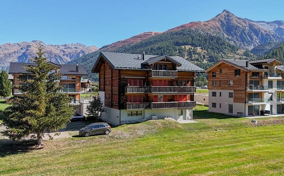 Immobilie in Ulrichen - Charmante 2.5-Zimmerwohnung mit traumhafter Aussicht in Ulrichen - Bild 1