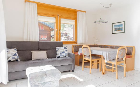 Immobilie in Ulrichen - Charmante 2.5-Zimmerwohnung mit traumhafter Aussicht in Ulrichen - Bild 5