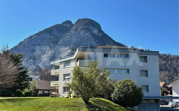 Immobilie in Wimmis - Über den Dächern wohnen - 2½ Zimmer mit Bergsicht - Bild 1