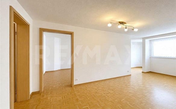Immobilie in Wimmis - Über den Dächern wohnen - 2½ Zimmer mit Bergsicht - Bild 2