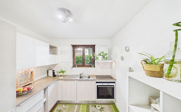 Immobilie in Caslano - Ideale per le famiglie,  appartamento Maisonette 4½ locali,  con gi... - Bild 1