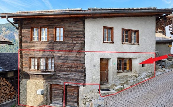 Immobilie in Albinen - Charmante 2.5 Zimmer-Altbauwohnung im Dorfzentrum von Albinen - Bild 0