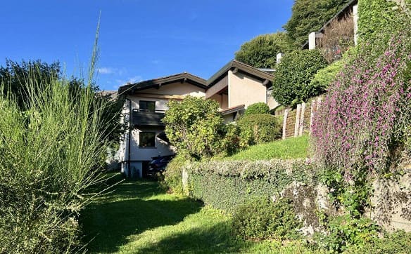 Immobilie in Piandera Paese - Wohnen im Grünen - Einfamilienhaus mit herrlicher Aussicht und viel... - Bild 0