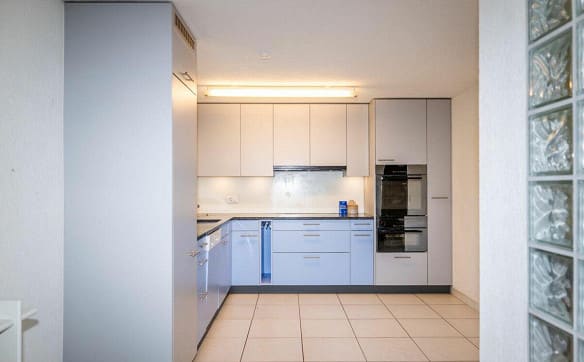 Immobilie in Dürnten - Grosses Haus in beliebtem Quartier - Bild 2