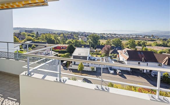 Immobilie in Widen - Rohdiamant mit unverbaubarer Weitsicht zum Selbstgestalten - Bild 3