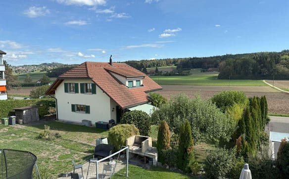 Immobilie in Sutz - freistehend, sonnig, ruhig - ideal für eine Familie und ein Paar - Bild 11