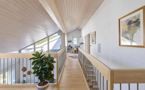 Immobilie in Bösingen - 7.5 Zimmer Dach Maisonettewohnung mit 218 m² und Galerie in Bösingen - Bild 10