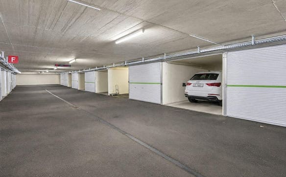 Immobilie in Bösingen - 7.5 Zimmer Dach Maisonettewohnung mit 218 m² und Galerie in Bösingen - Bild 14