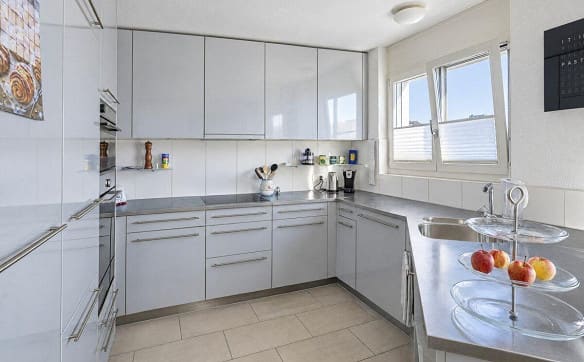 Immobilie in Bösingen - 7.5 Zimmer Dach Maisonettewohnung mit 218 m² und Galerie in Bösingen - Bild 5